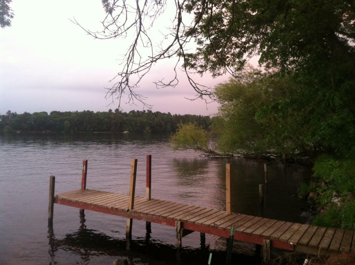 Rainbow'S End Resort Camp Chetek Esterno foto