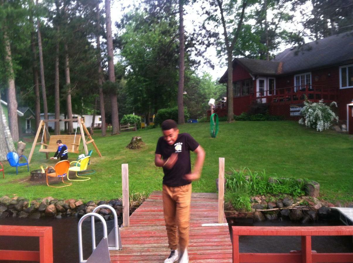 Rainbow'S End Resort Camp Chetek Esterno foto