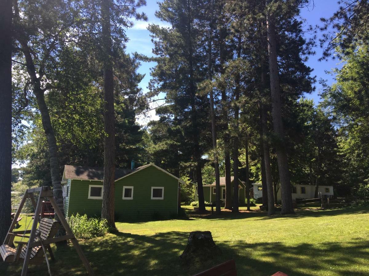 Rainbow'S End Resort Camp Chetek Esterno foto